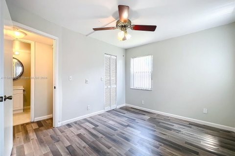 Copropriété à vendre à Sunrise, Floride: 2 chambres, 78.97 m2 № 1185029 - photo 14