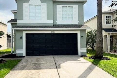 House in Winter Garden, Florida 3 bedrooms, 143.16 sq.m. № 1383936 - photo 1