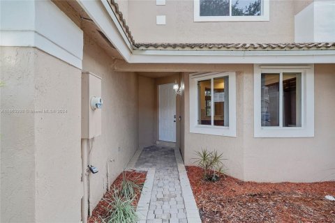 Villa ou maison à vendre à Pembroke Pines, Floride: 3 chambres, 147.99 m2 № 1375409 - photo 30