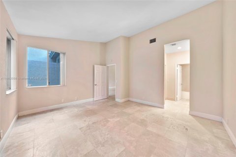 Villa ou maison à vendre à Pembroke Pines, Floride: 3 chambres, 147.99 m2 № 1375409 - photo 12