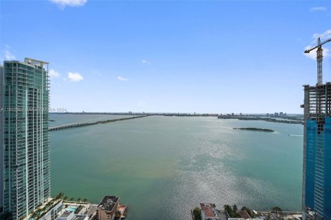 Copropriété à vendre à Miami, Floride: 5 chambres, 238.67 m2 № 1384462 - photo 30