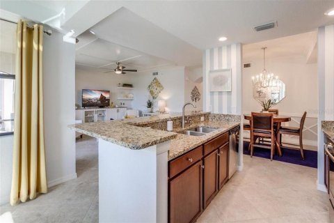 Condominio en alquiler en Bradenton, Florida, 2 dormitorios, 106.09 m2 № 421090 - foto 8