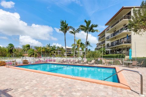 Condo in Key Largo, Florida, 2 bedrooms  № 1207222 - photo 9