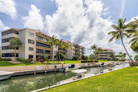 Condo in Key Largo, Florida, 2 bedrooms  № 1207222 - photo 28