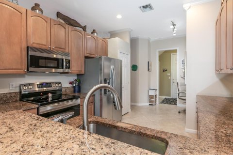 Condo in Stuart, Florida, 3 bedrooms  № 1120095 - photo 27