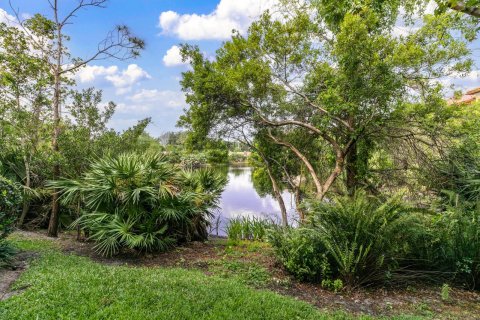 Condo in Stuart, Florida, 3 bedrooms  № 1120095 - photo 9