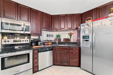 Condominio en venta en Boynton Beach, Florida, 2 dormitorios, 92.53 m2 № 1096344 - foto 13