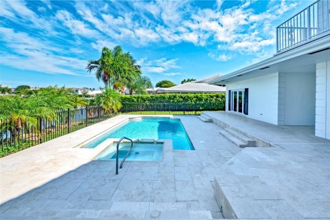 Villa ou maison à vendre à Fort Lauderdale, Floride: 4 chambres, 480.3 m2 № 976541 - photo 10