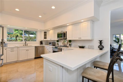 Villa ou maison à vendre à Fort Lauderdale, Floride: 4 chambres, 480.3 m2 № 976541 - photo 29