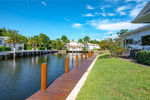 Villa ou maison à vendre à Fort Lauderdale, Floride: 4 chambres, 480.3 m2 № 976541 - photo 9