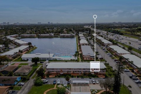 Copropriété à vendre à Hallandale Beach, Floride: 1 chambre, 58.06 m2 № 976590 - photo 11