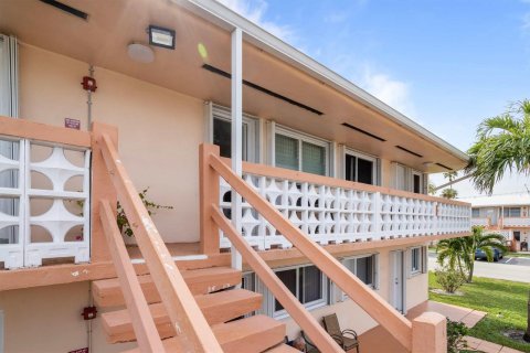 Copropriété à vendre à Hallandale Beach, Floride: 1 chambre, 58.06 m2 № 976590 - photo 28