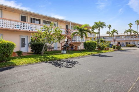 Copropriété à vendre à Hallandale Beach, Floride: 1 chambre, 58.06 m2 № 976590 - photo 12