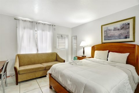 Hotel en venta en Pompano Beach, Florida № 959473 - foto 9
