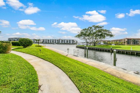 Copropriété à vendre à North Palm Beach, Floride: 3 chambres, 221.01 m2 № 945883 - photo 10