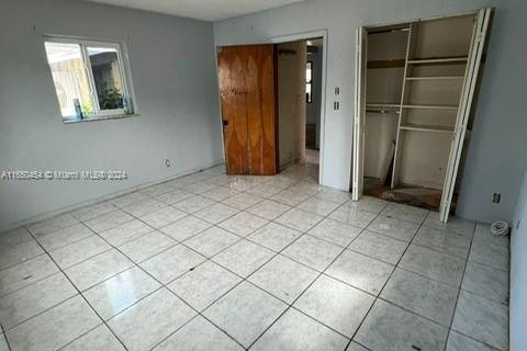 House in Miramar, Florida 3 bedrooms, 182.37 sq.m. № 1332547 - photo 4