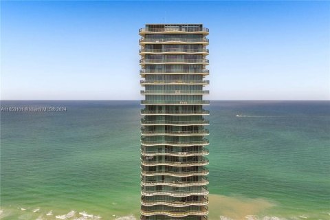 Condo in Sunny Isles Beach, Florida, 3 bedrooms  № 1332495 - photo 3