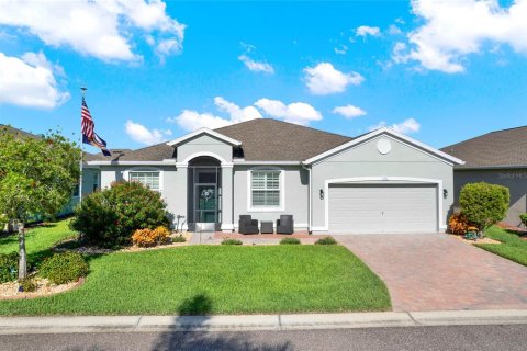 Casa en venta en Winter Haven, Florida, 2 dormitorios, 166.95 m2 № 1341846 - foto 1