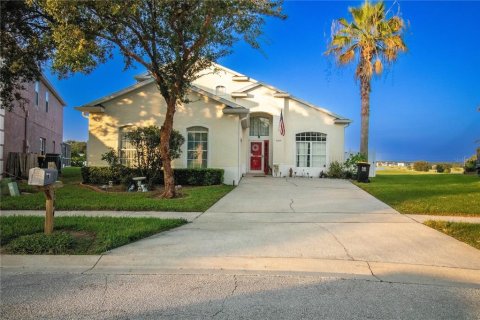 Villa ou maison à vendre à Davenport, Floride: 4 chambres, 221.29 m2 № 1341779 - photo 1