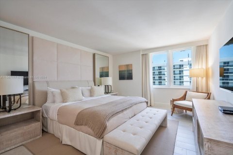 Condo in Miami Beach, Florida, 3 bedrooms  № 1175700 - photo 16