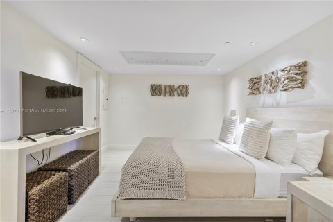 Condo in Miami Beach, Florida, 3 bedrooms  № 1175700 - photo 10