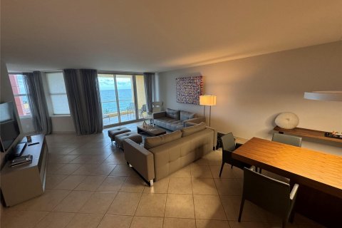 Condo in Fort Lauderdale, Florida, 3 bedrooms  № 1175131 - photo 18