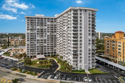 Copropriété à vendre à Pompano Beach, Floride: 2 chambres, 111.48 m2 № 1186256 - photo 9