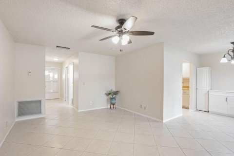 House in West Palm Beach, Florida 1 bedroom, 72.84 sq.m. № 1186250 - photo 21