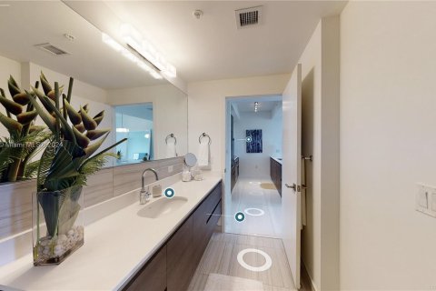 Condominio en venta en Coral Gables, Florida, 1 dormitorio, 68 m2 № 25995 - foto 22