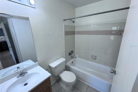 Condominio en venta en Orlando, Florida, 2 dormitorios, 80.27 m2 № 1351423 - foto 11