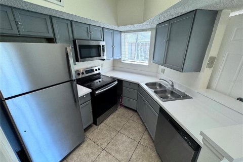 Condominio en venta en Orlando, Florida, 2 dormitorios, 80.27 m2 № 1351423 - foto 4