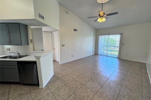 Copropriété à vendre à Orlando, Floride: 2 chambres, 80.27 m2 № 1351423 - photo 3