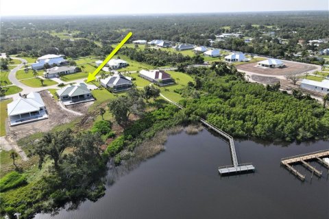 Villa ou maison à vendre à Punta Gorda, Floride: 4 chambres, 259.2 m2 № 639203 - photo 26