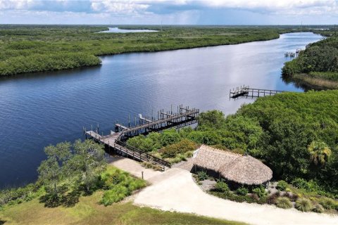 Villa ou maison à vendre à Punta Gorda, Floride: 4 chambres, 259.2 m2 № 639203 - photo 29