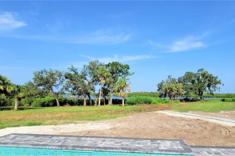 Villa ou maison à vendre à Punta Gorda, Floride: 4 chambres, 259.2 m2 № 639203 - photo 21