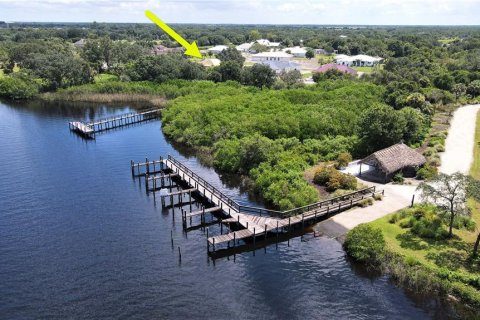 Villa ou maison à vendre à Punta Gorda, Floride: 4 chambres, 259.2 m2 № 639203 - photo 28