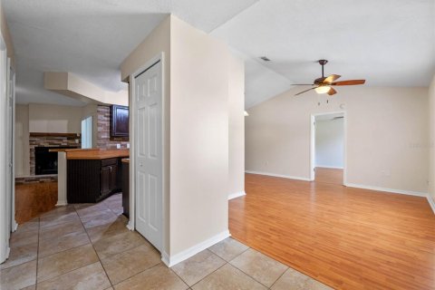 Villa ou maison à vendre à Kissimmee, Floride: 3 chambres, 130.53 m2 № 1336859 - photo 5