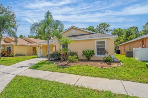 House in Davenport, Florida 5 bedrooms, 172.24 sq.m. № 1336896 - photo 3