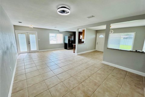 Immobilier commercial à vendre à Punta Gorda, Floride: 4 chambres, 223.34 m2 № 1336823 - photo 21