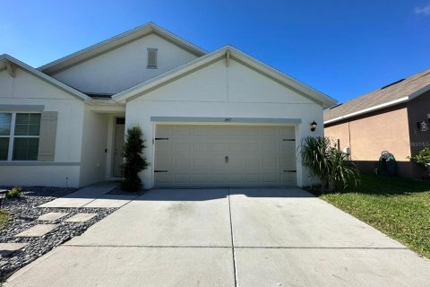 House in Davenport, Florida 4 bedrooms, 169.83 sq.m. № 1130185 - photo 6