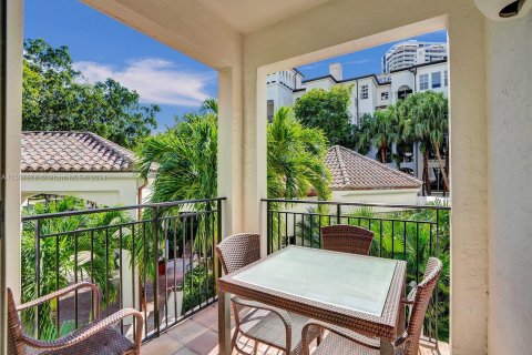 Copropriété à vendre à Aventura, Floride: 2 chambres, 180.69 m2 № 927369 - photo 17