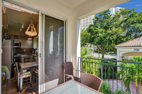 Copropriété à vendre à Aventura, Floride: 2 chambres, 180.69 m2 № 927369 - photo 18