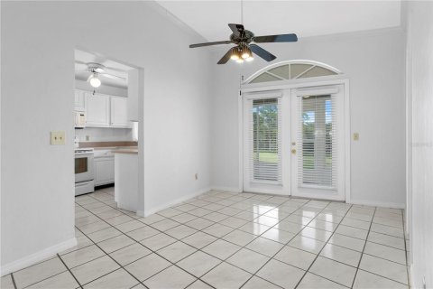 House in Deltona, Florida 4 bedrooms, 257.53 sq.m. № 1349401 - photo 24