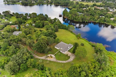 Villa ou maison à vendre à Deltona, Floride: 4 chambres, 257.53 m2 № 1349401 - photo 3