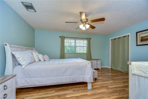 Casa en venta en Zephyrhills, Florida, 3 dormitorios, 148.09 m2 № 1349802 - foto 21