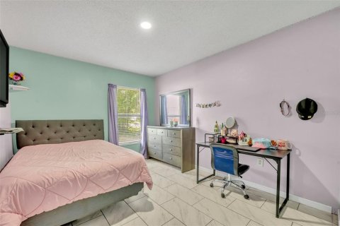 Villa ou maison à vendre à Kissimmee, Floride: 4 chambres, 164.81 m2 № 1262997 - photo 20