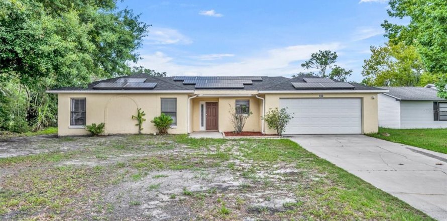 House in Kissimmee, Florida 4 bedrooms, 164.81 sq.m. № 1262997