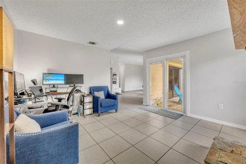 Villa ou maison à vendre à Kissimmee, Floride: 4 chambres, 164.81 m2 № 1262997 - photo 15