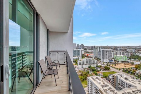 Condominio en venta en Miami, Florida, 2 dormitorios, 121.79 m2 № 1431413 - foto 18