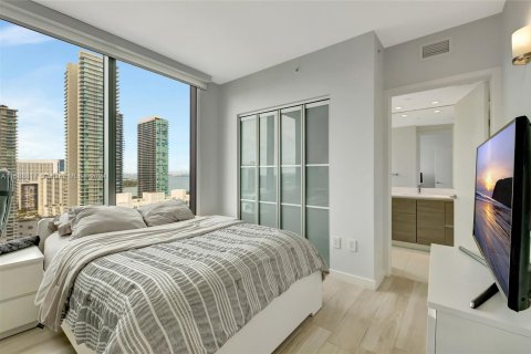 Condominio en venta en Miami, Florida, 2 dormitorios, 121.79 m2 № 1431413 - foto 14